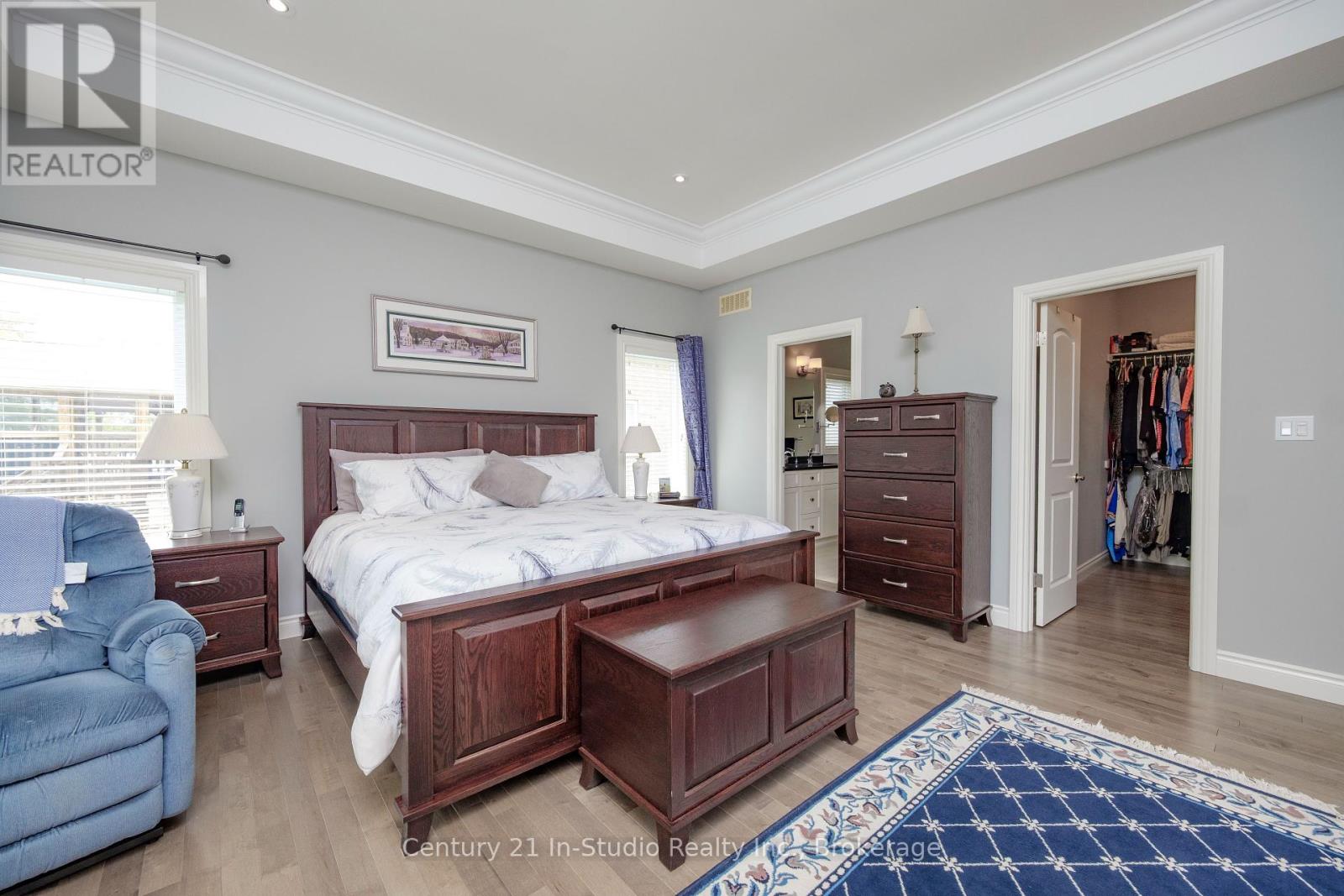 417 Mccullough Crescent, Kincardine, Ontario  N2Z 0A8 - Photo 13 - X12186123