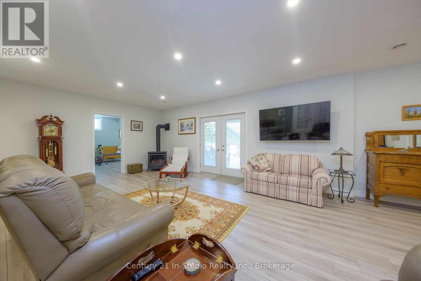 417 Mccullough Crescent, Kincardine, Ontario  N2Z 0A8 - Photo 27 - X12186123