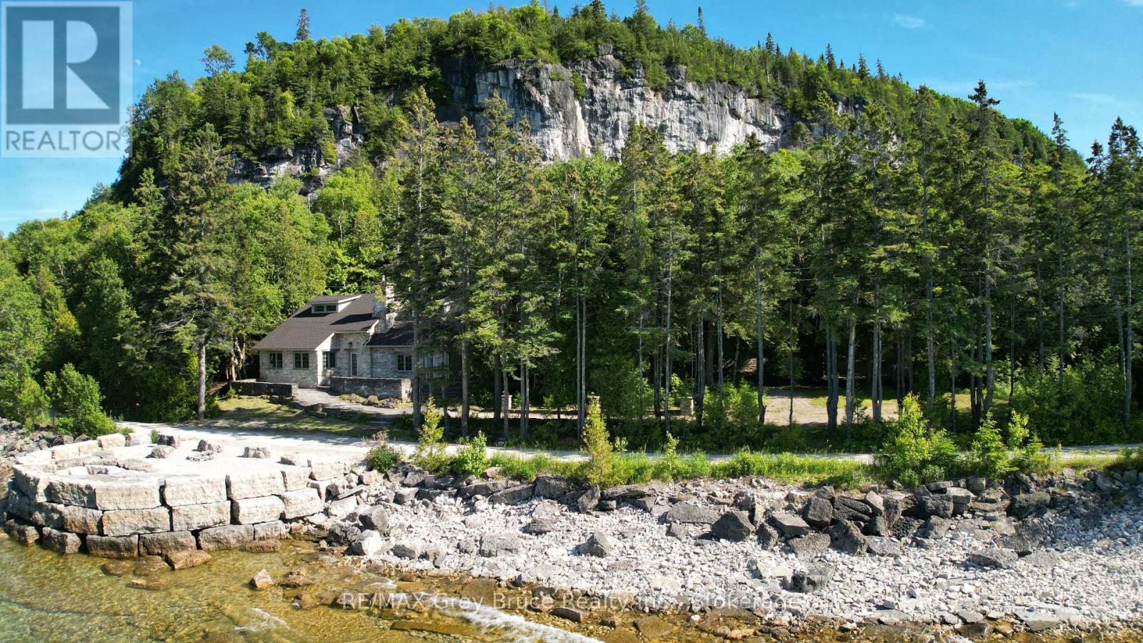 130 South Shore Road, Northern Bruce Peninsula, Ontario  N0H 1W0 - Photo 11 - X12186303