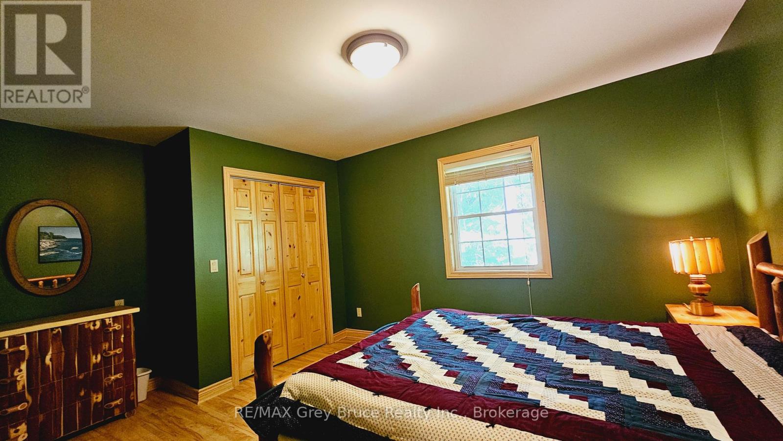 130 South Shore Road, Northern Bruce Peninsula, Ontario  N0H 1W0 - Photo 25 - X12186303