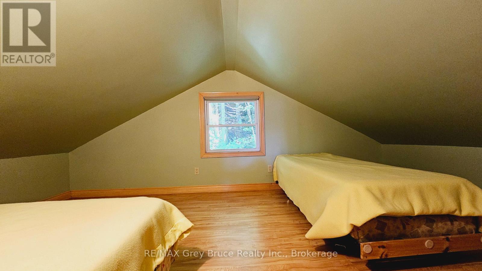 130 South Shore Road, Northern Bruce Peninsula, Ontario  N0H 1W0 - Photo 30 - X12186303