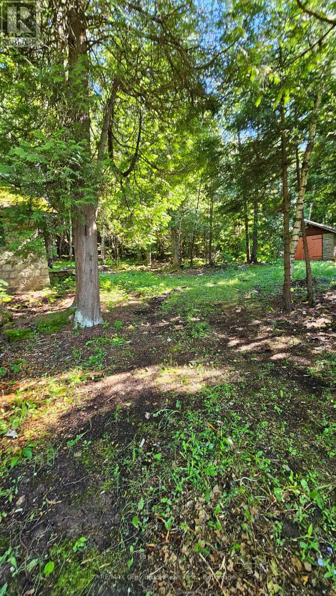 130 South Shore Road, Northern Bruce Peninsula, Ontario  N0H 1W0 - Photo 33 - X12186303
