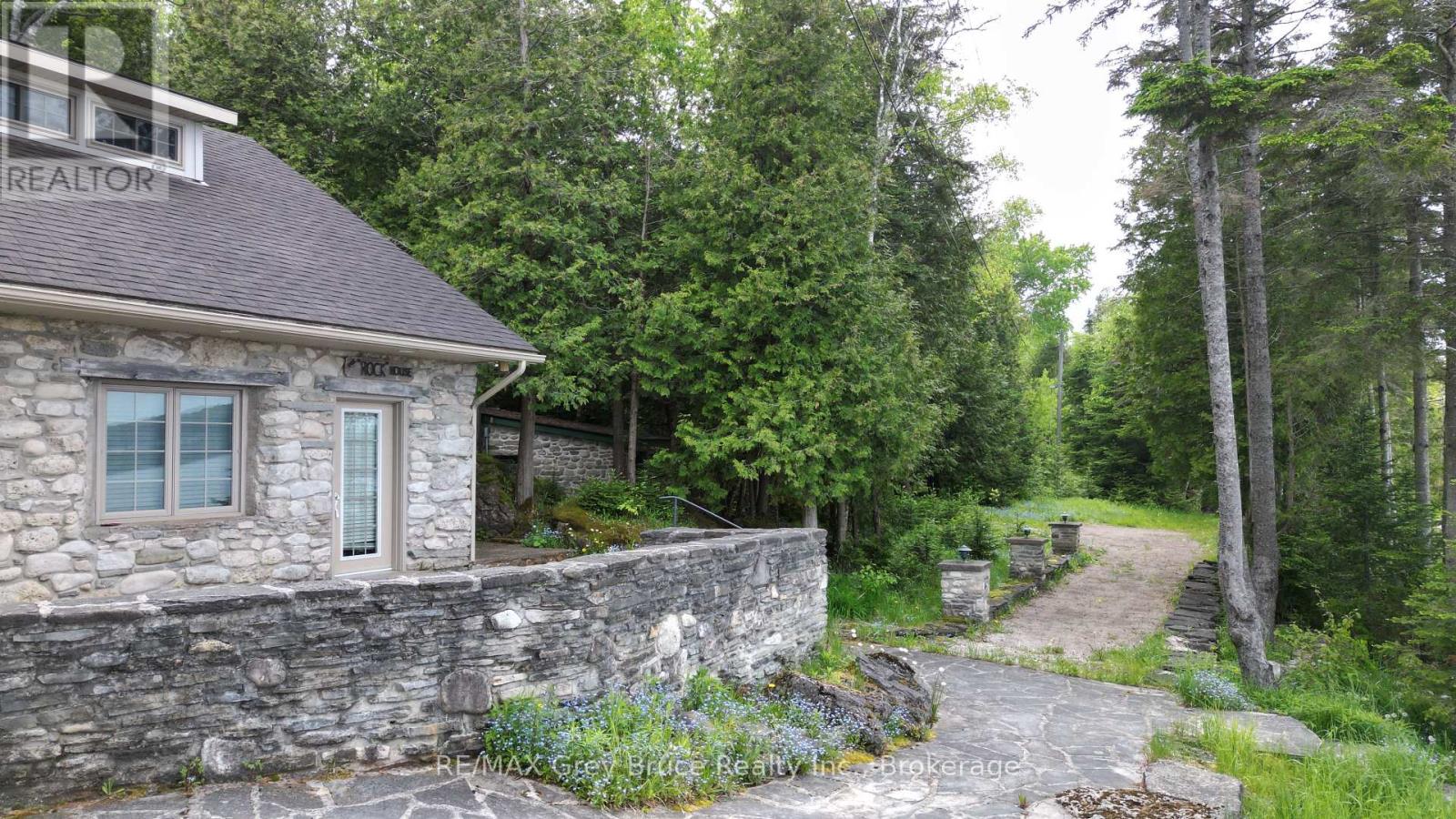 130 South Shore Road, Northern Bruce Peninsula, Ontario  N0H 1W0 - Photo 37 - X12186303