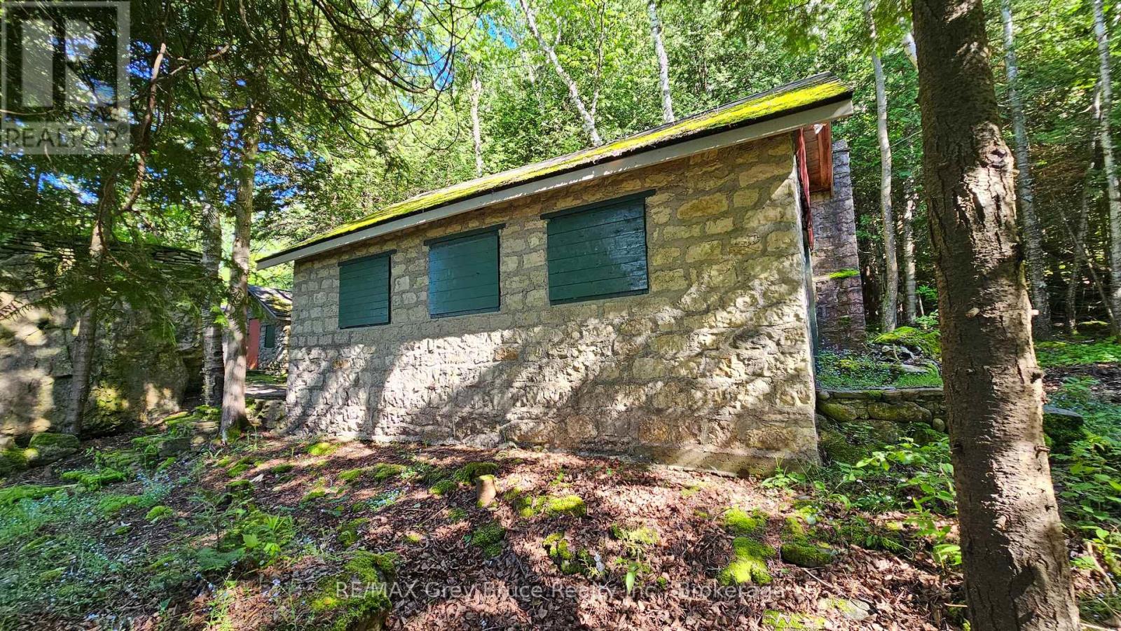 130 South Shore Road, Northern Bruce Peninsula, Ontario  N0H 1W0 - Photo 43 - X12186303