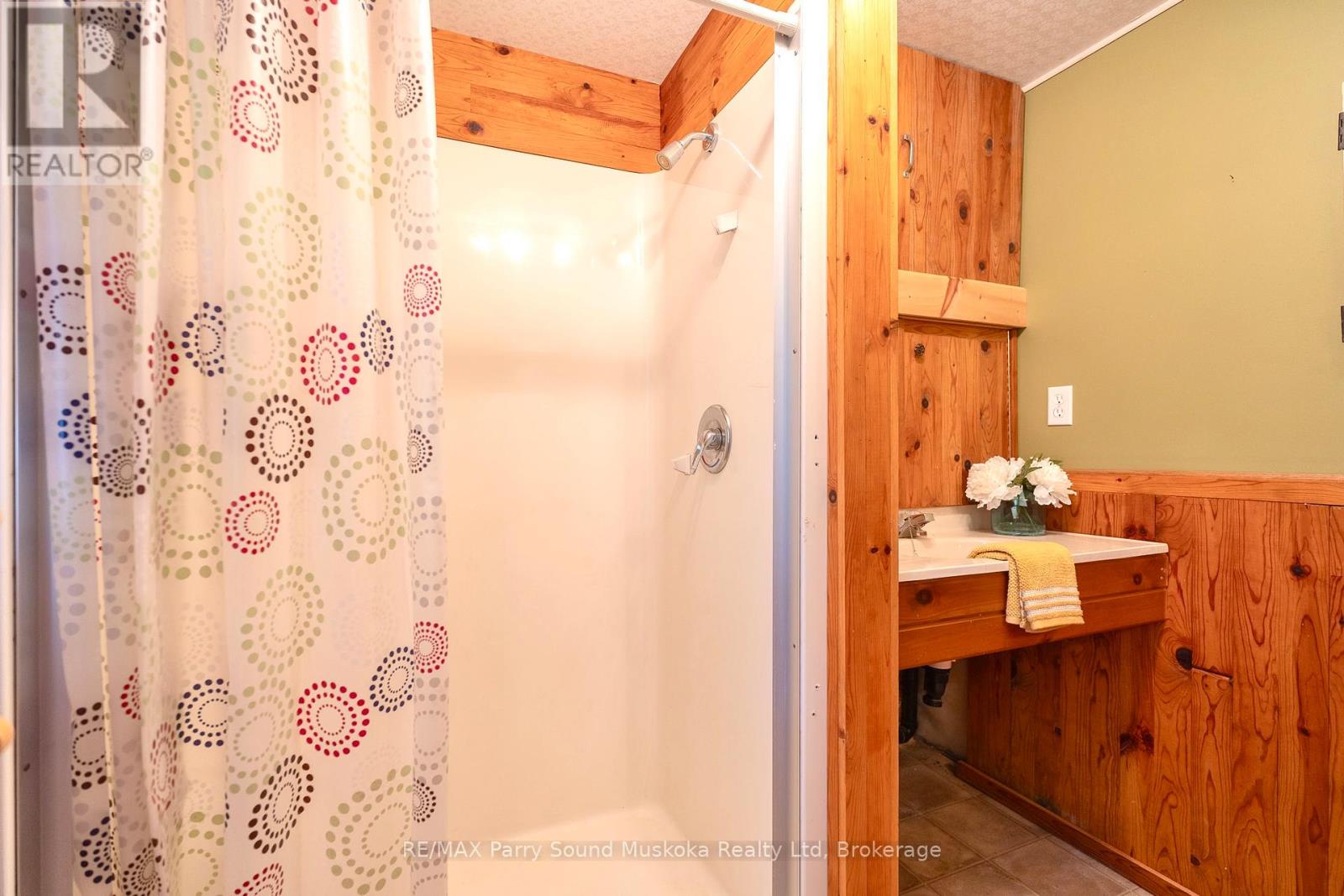 189 Pine Beach Road, French River, Ontario  P0M 2K0 - Photo 25 - X12186345