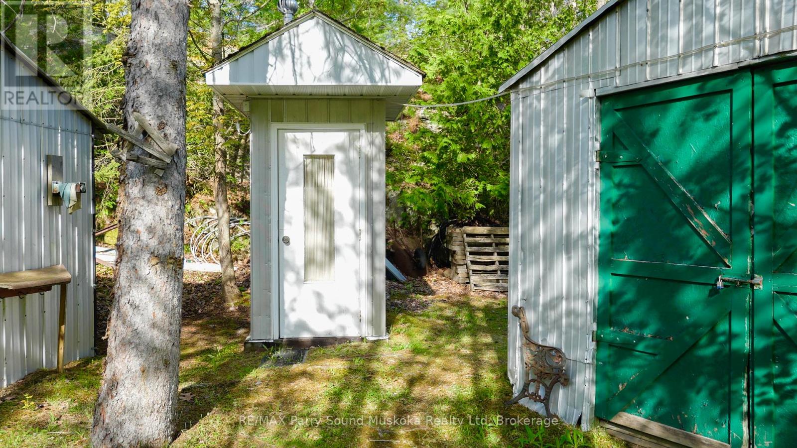 189 Pine Beach Road, French River, Ontario  P0M 2K0 - Photo 31 - X12186345