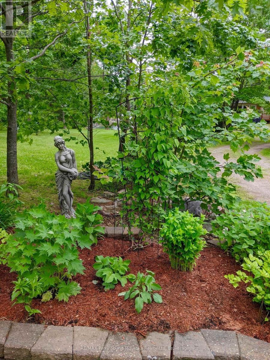 189 Pine Beach Road, French River, Ontario  P0M 2K0 - Photo 44 - X12186345