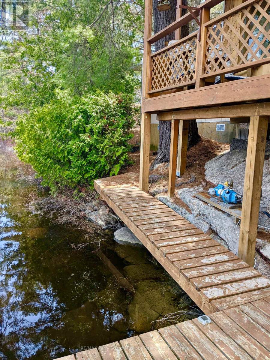 189 Pine Beach Road, French River, Ontario  P0M 2K0 - Photo 46 - X12186345