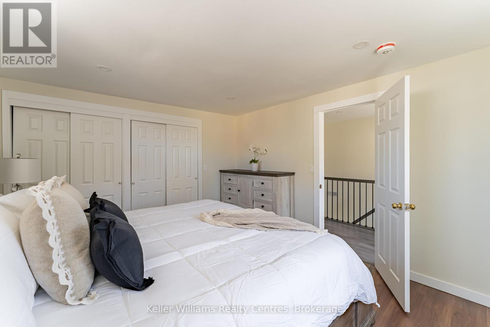 578 Green Street, Saugeen Shores, Ontario  N0H 2C1 - Photo 17 - X12186362