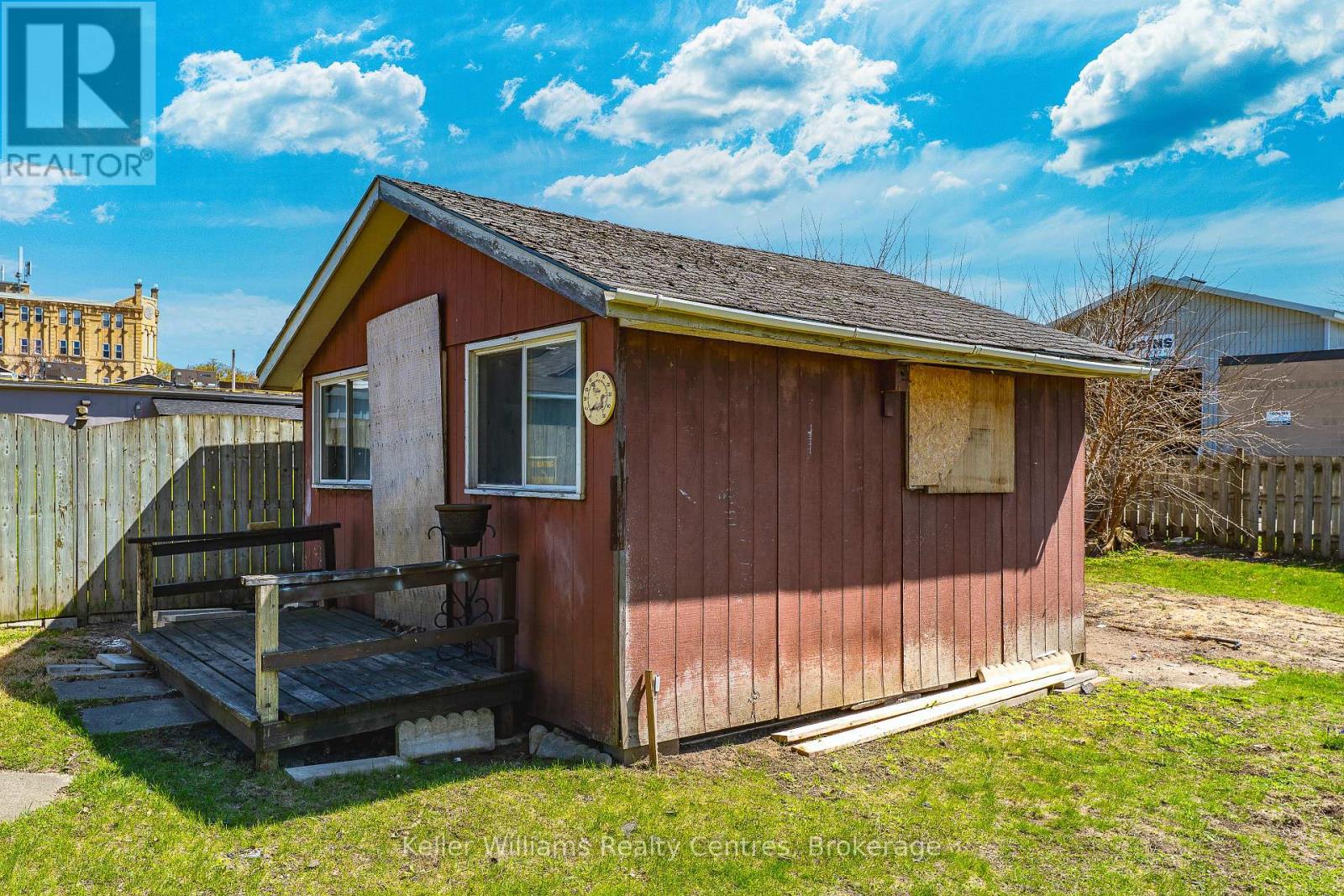 578 Green Street, Saugeen Shores, Ontario  N0H 2C1 - Photo 36 - X12186362