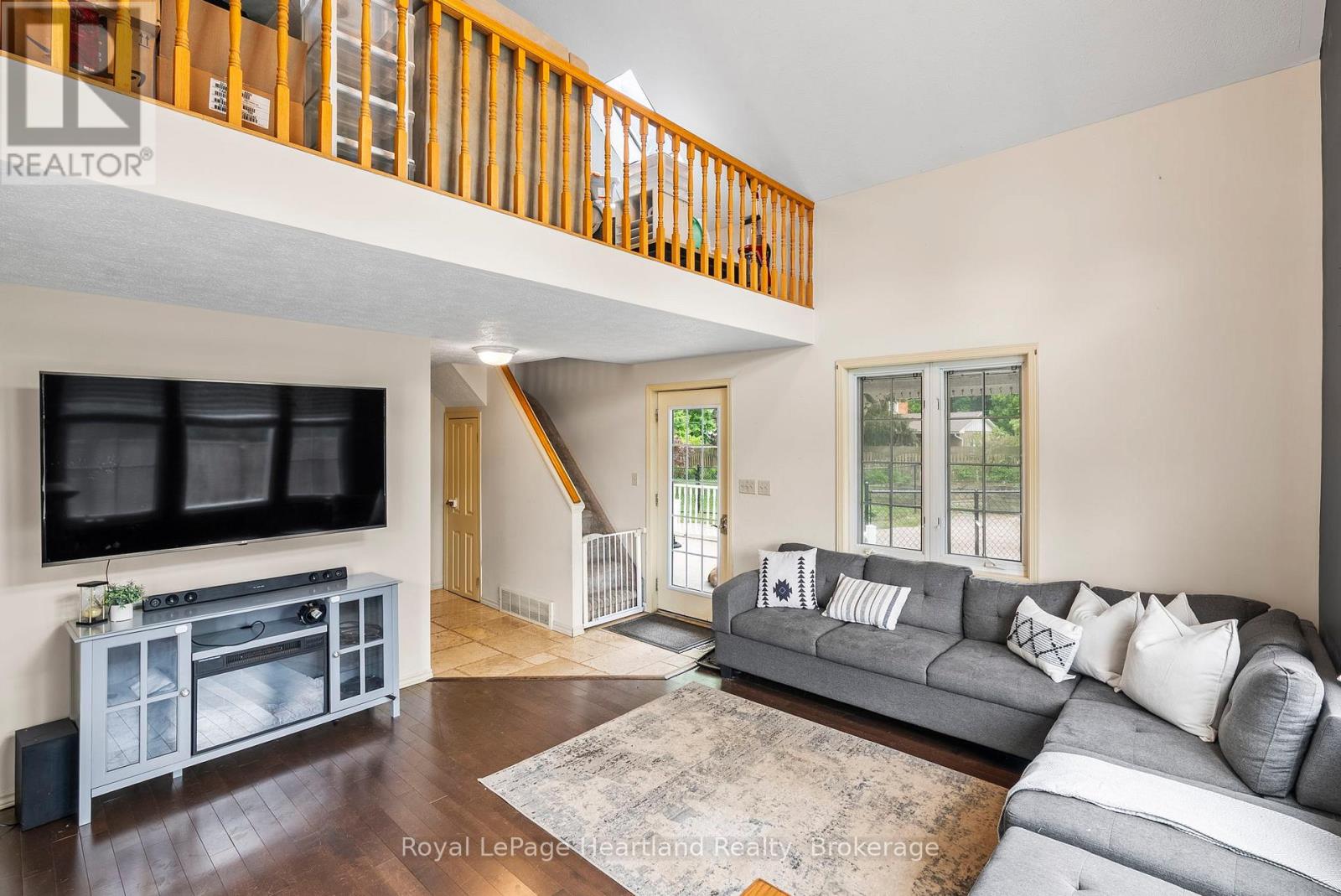 1047 Gibson Street, Howick, Ontario  N0G 2X0 - Photo 11 - X12186450