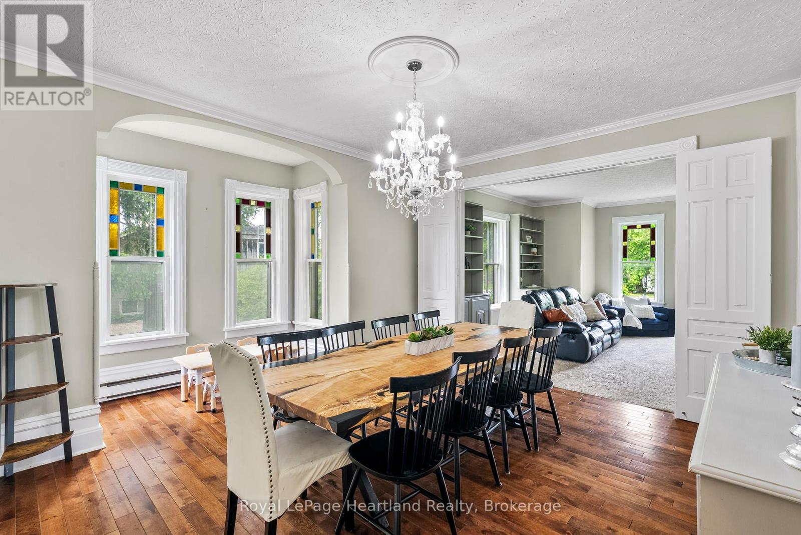 1047 Gibson Street, Howick, Ontario  N0G 2X0 - Photo 17 - X12186450