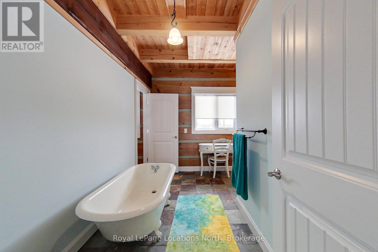112 Starlight Lane, Meaford, Ontario  N0H 2P0 - Photo 20 - X12186507