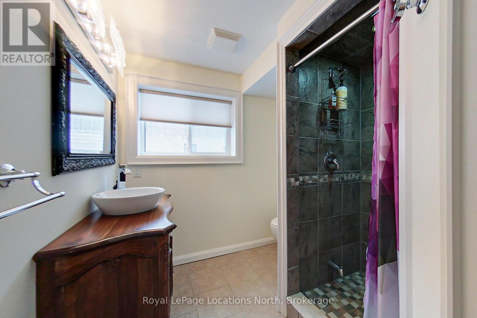112 Starlight Lane, Meaford, Ontario  N0H 2P0 - Photo 33 - X12186507
