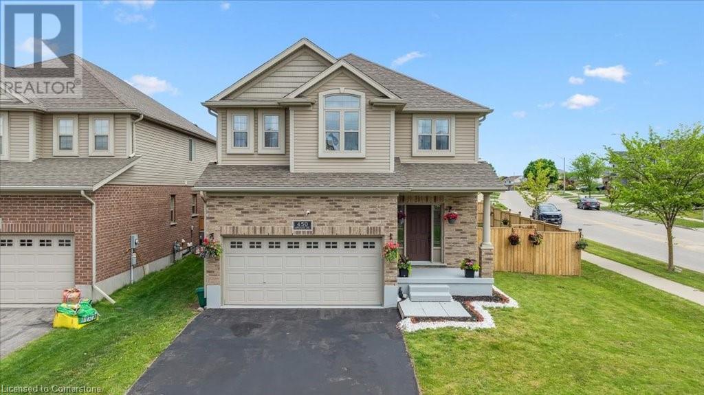 450 Applegate Court, Waterloo, Ontario  N2T 0A9 - Photo 2 - 40735845