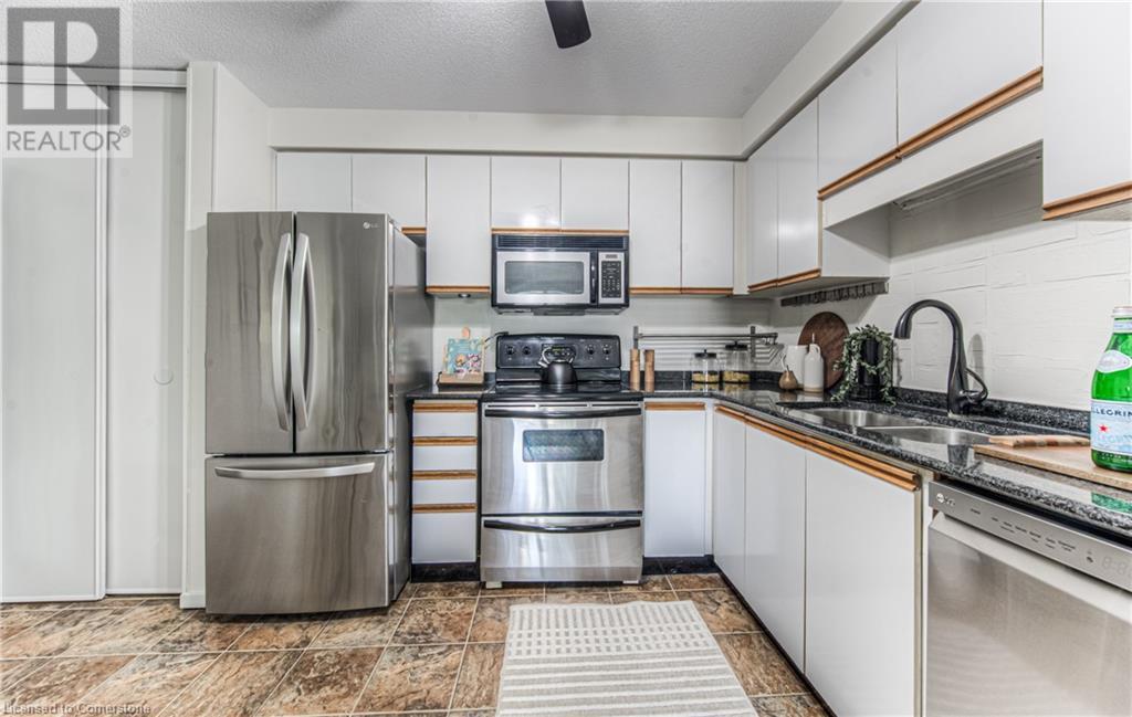 331 Northlake Drive Unit# 9, Waterloo, Ontario  N2V 1Z1 - Photo 11 - 40728926