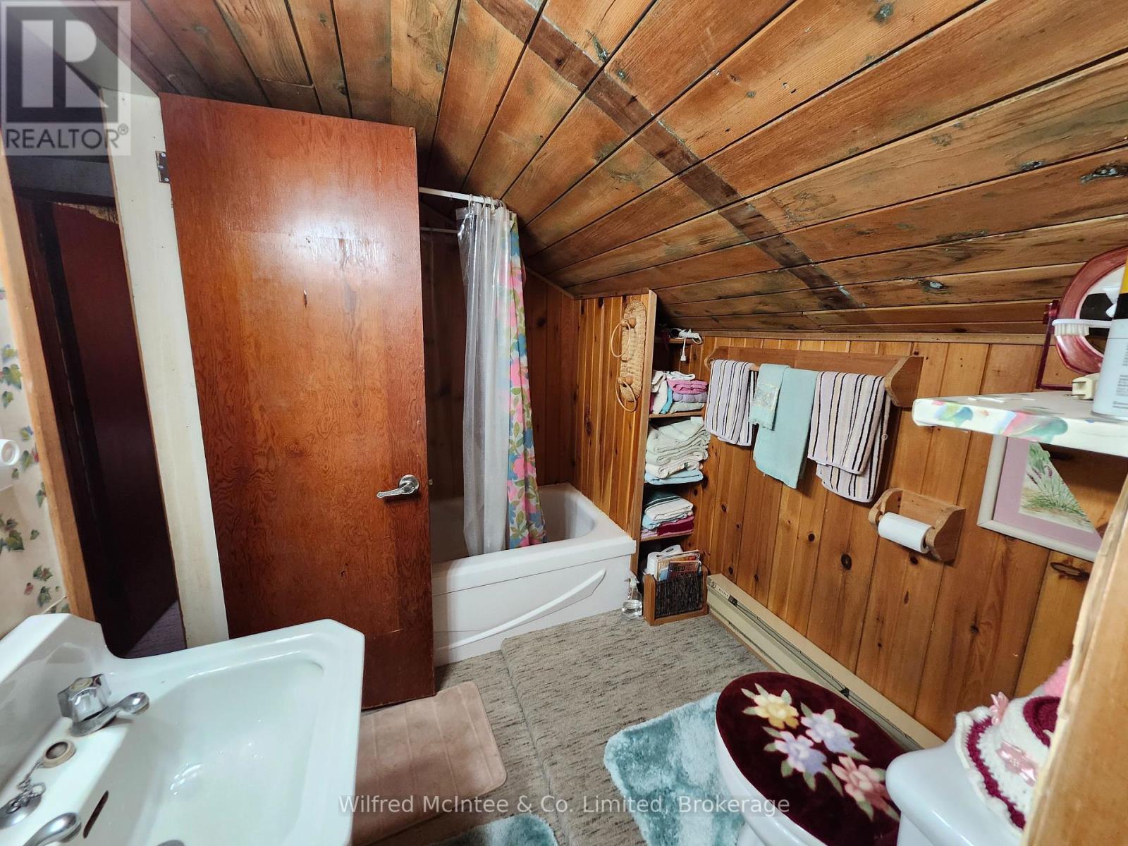 40065 School Road, Morris Turnberry, Ontario  N7A 3Y2 - Photo 15 - X12186604