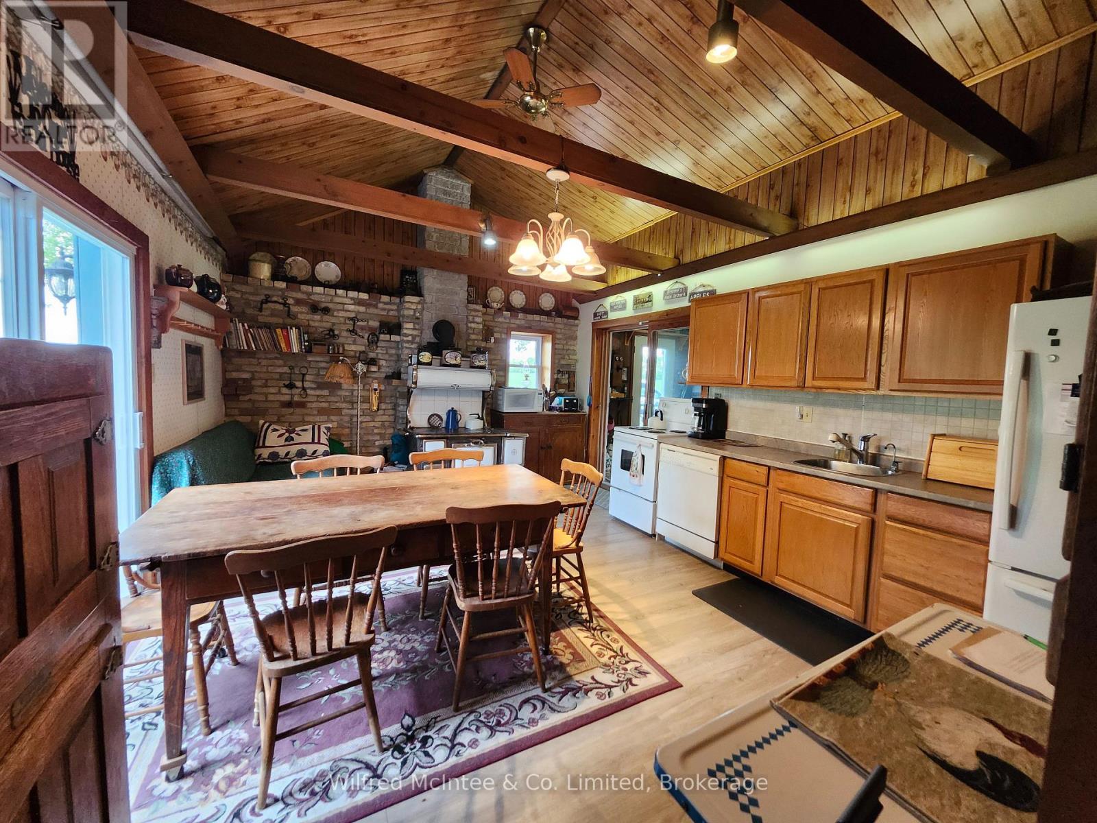 40065 School Road, Morris Turnberry, Ontario  N7A 3Y2 - Photo 3 - X12186604