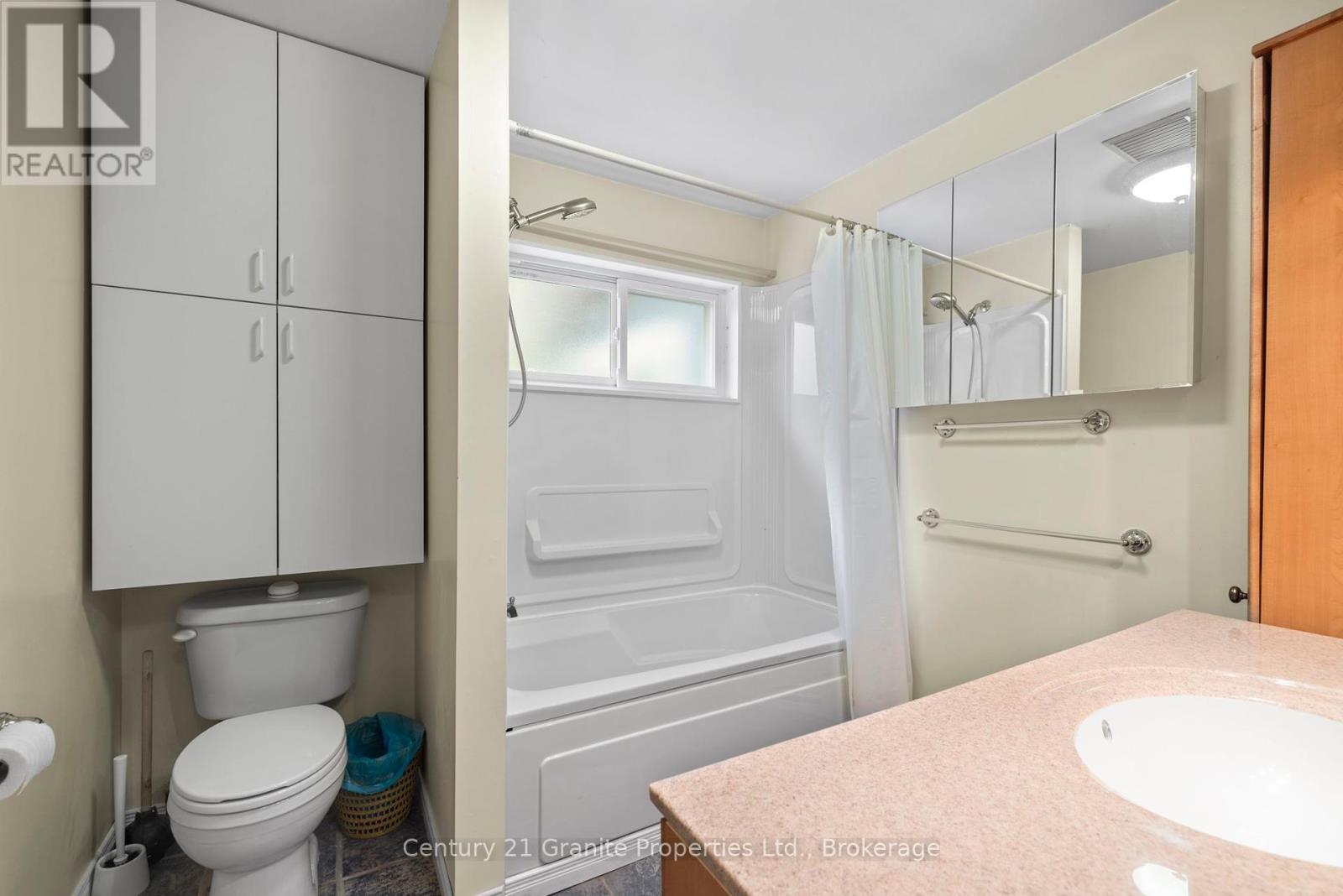 131 Downes Road, Seguin, Ontario  P2A 2W8 - Photo 28 - X12186633