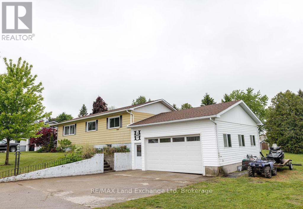 463 WOLSLEY STREET, Huron-Kinloss, Ontario