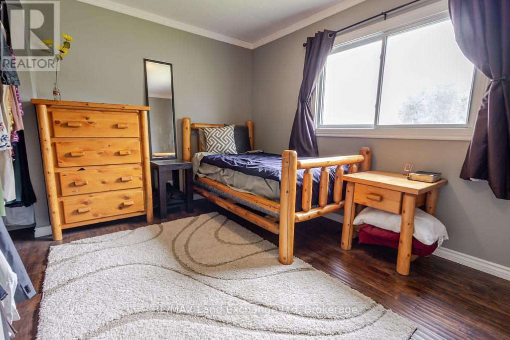 463 Wolsley Street, Huron-Kinloss, Ontario  N0G 2H0 - Photo 16 - X12186780