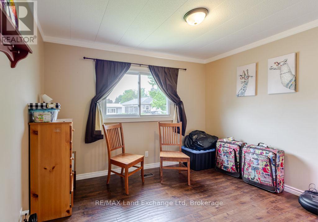 463 Wolsley Street, Huron-Kinloss, Ontario  N0G 2H0 - Photo 18 - X12186780