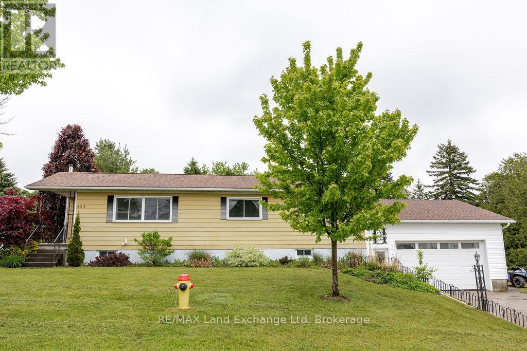 463 Wolsley Street, Huron-Kinloss, Ontario  N0G 2H0 - Photo 2 - X12186780