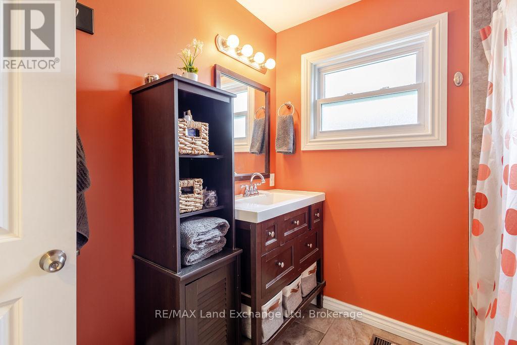 463 Wolsley Street, Huron-Kinloss, Ontario  N0G 2H0 - Photo 21 - X12186780