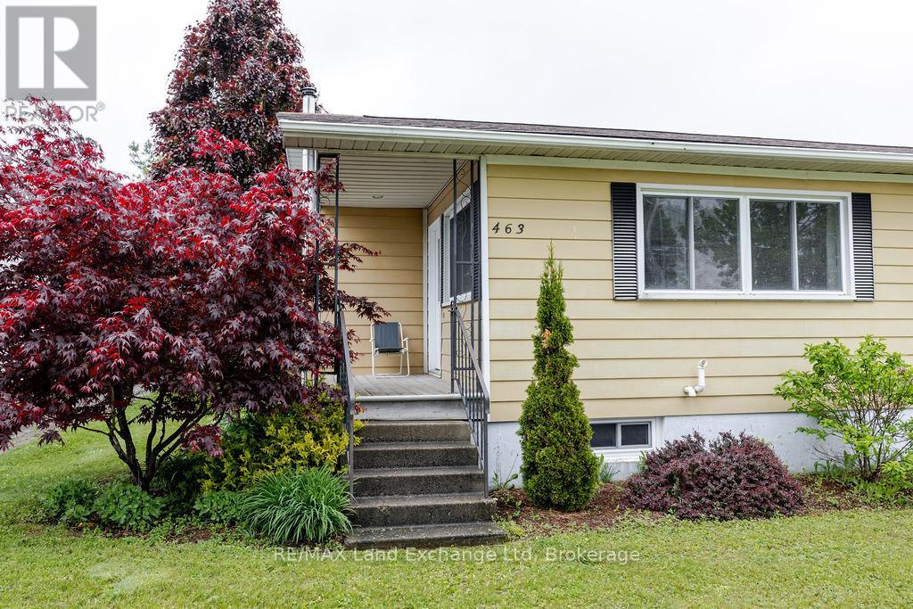 463 Wolsley Street, Huron-Kinloss, Ontario  N0G 2H0 - Photo 5 - X12186780