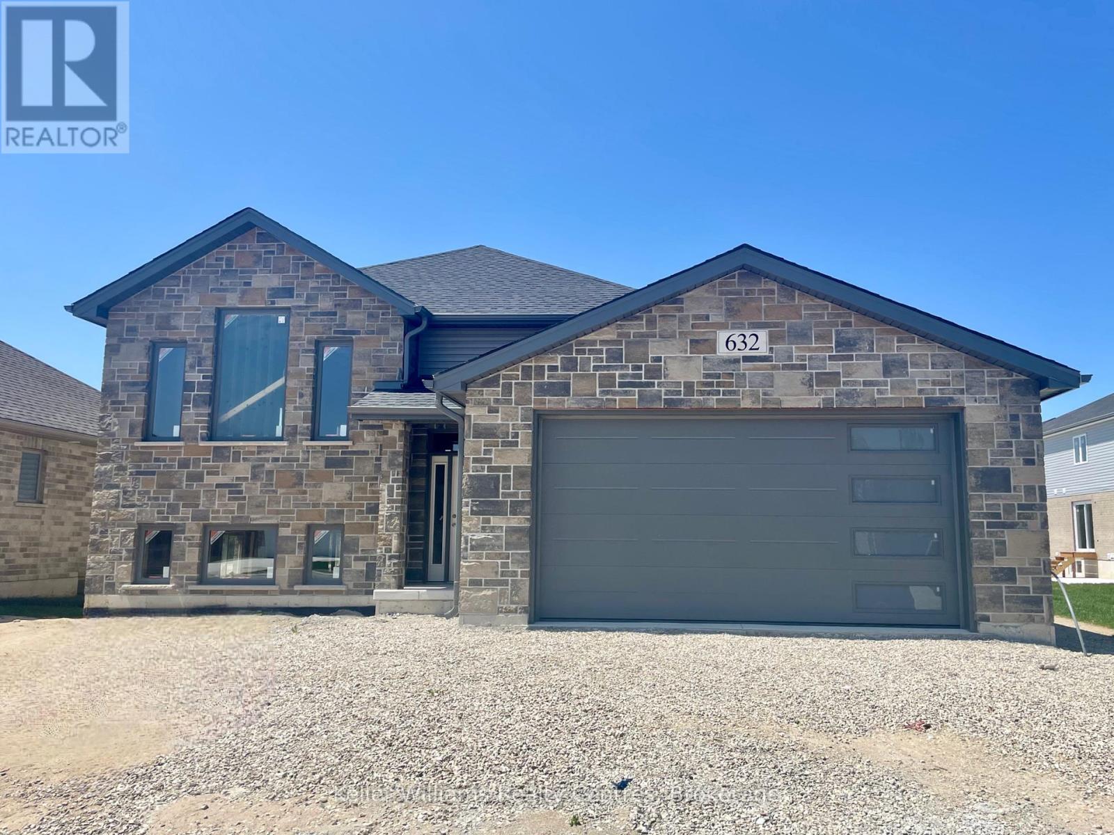 632 26TH AVENUE, Hanover, Ontario