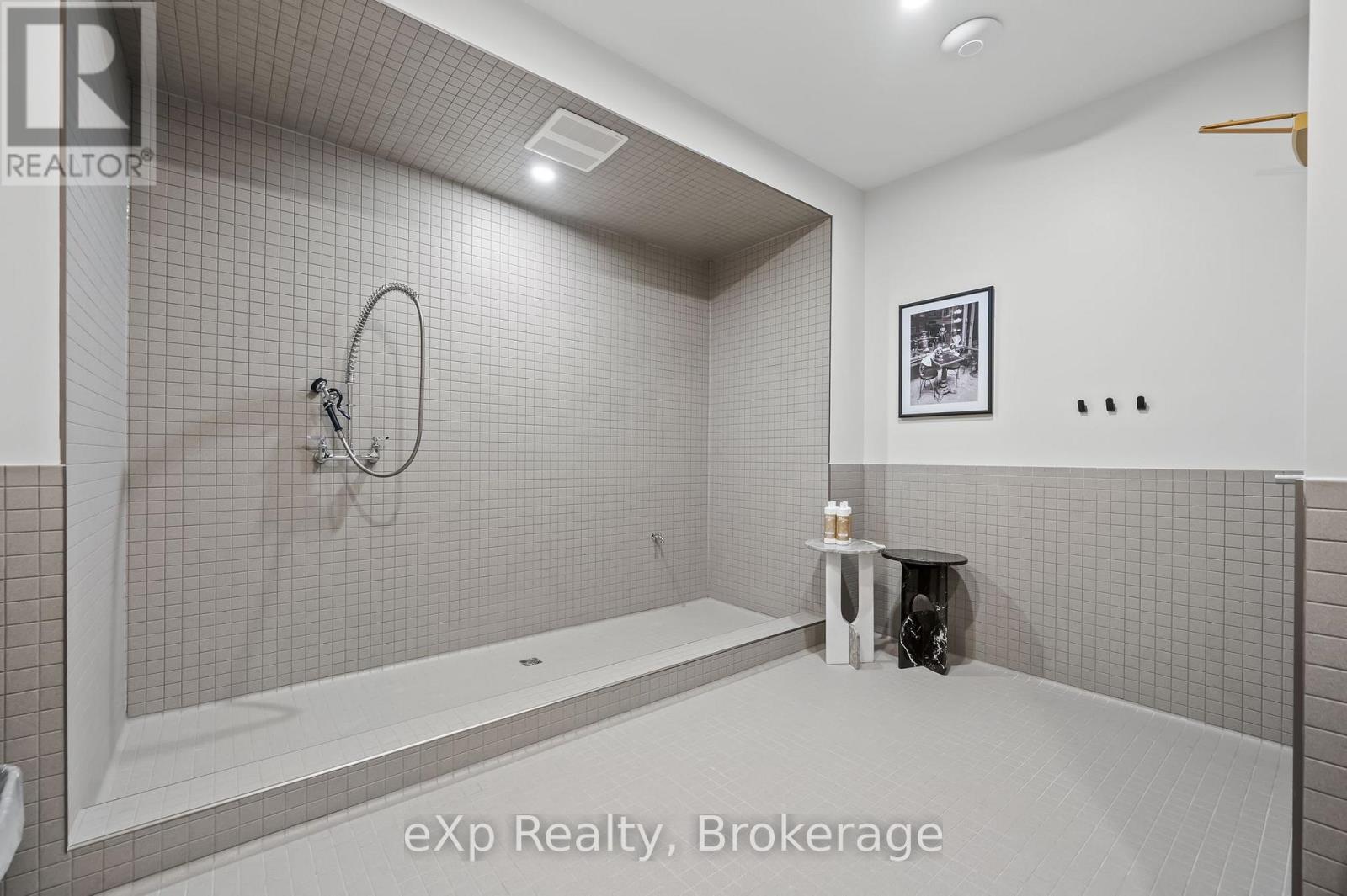 606 - 93 Arthur Street S, Guelph, Ontario  N1E 0T3 - Photo 35 - X12186860