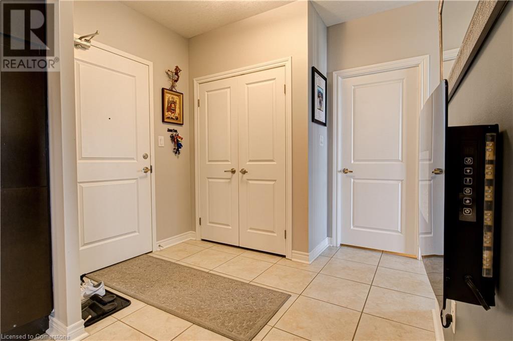 539 Belmont Avenue Unit# 1106, Kitchener, Ontario  N2M 0A2 - Photo 4 - 40735884