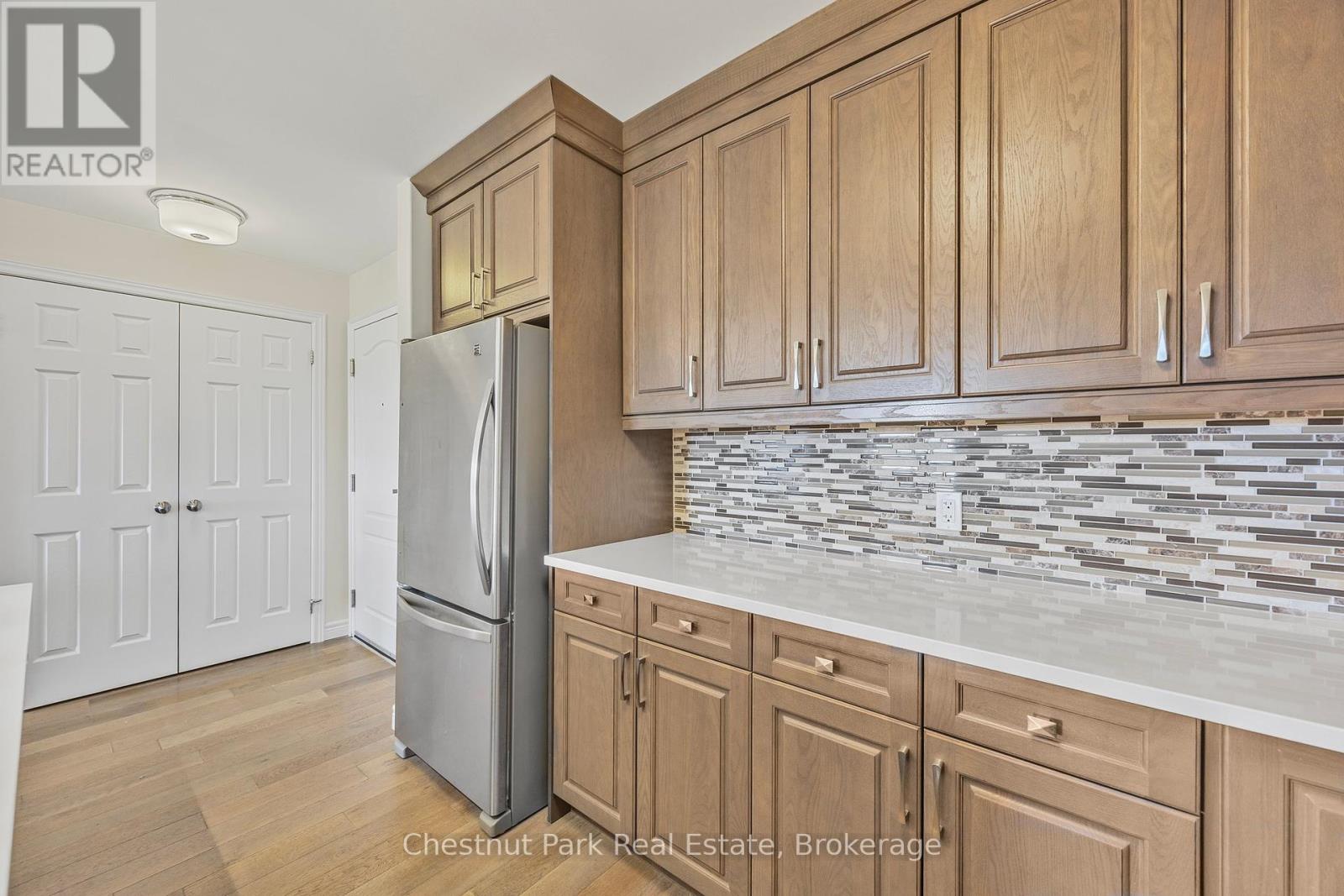 304 - 1 Chamberlain Crescent, Collingwood, Ontario  L9Y 0X7 - Photo 13 - S12187057