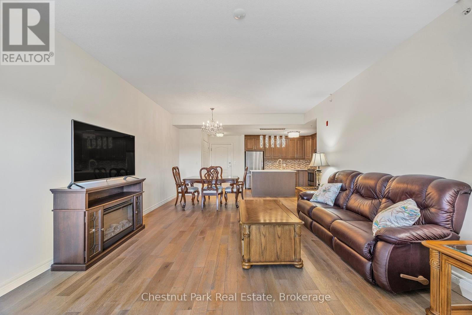 304 - 1 Chamberlain Crescent, Collingwood, Ontario  L9Y 0X7 - Photo 32 - S12187057