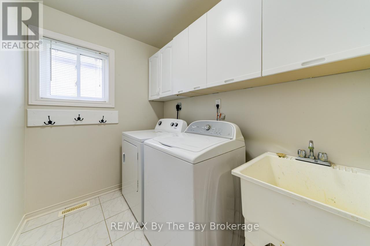 139 Dyer Drive, Wasaga Beach, Ontario  L9Z 1M1 - Photo 27 - S12187345