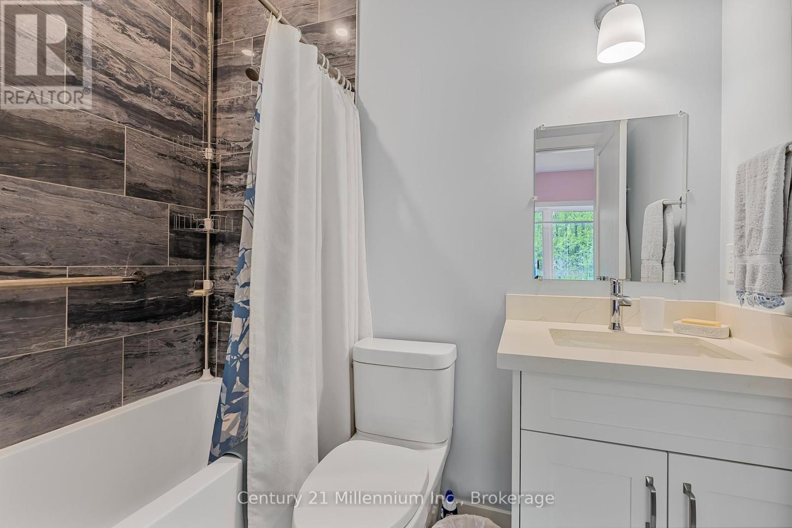 2a Jalna Court, Wasaga Beach, Ontario  L9Z 1B2 - Photo 26 - S12187437