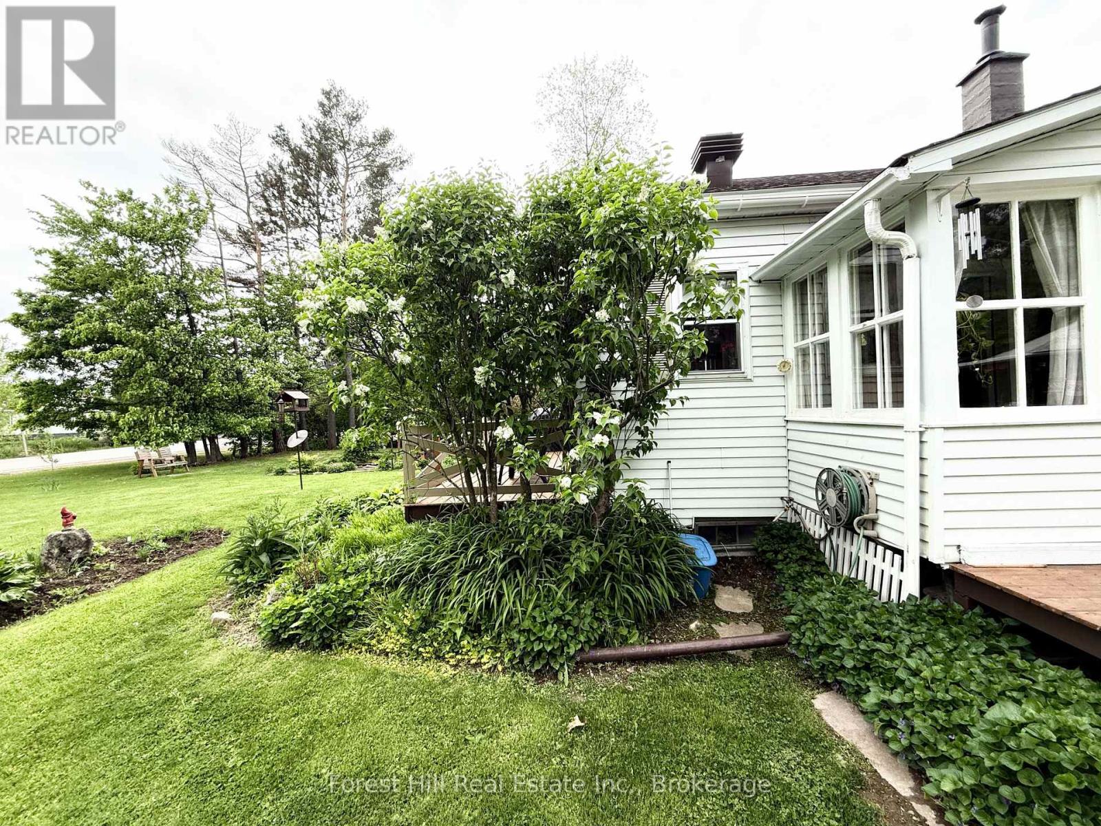 11588 Hwy 522 Highway, Parry Sound Remote Area, Ontario  P0H 1Y0 - Photo 45 - X12187611