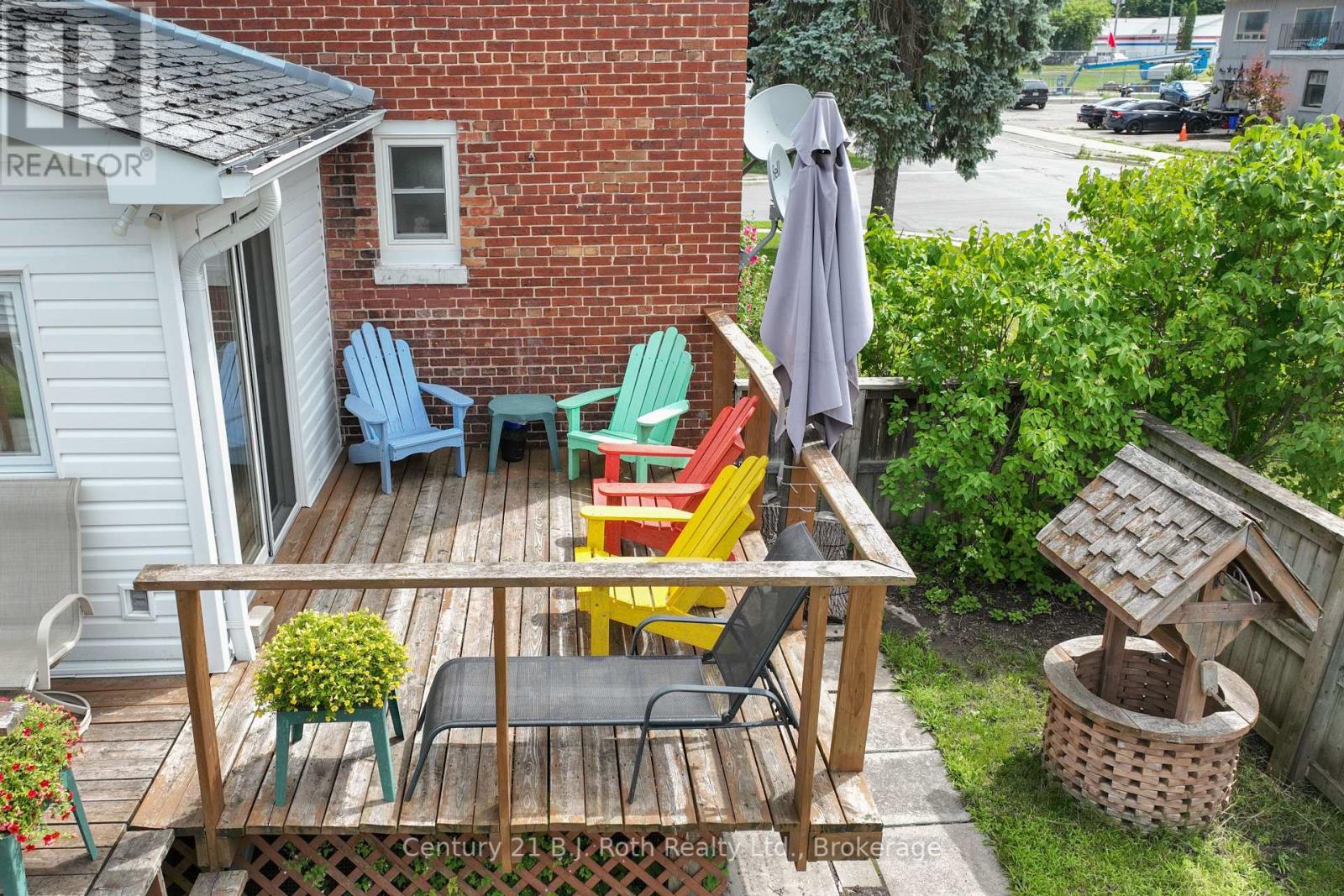 33 Sussex Street S, Kawartha Lakes, Ontario  K9V 3E7 - Photo 10 - X12187694
