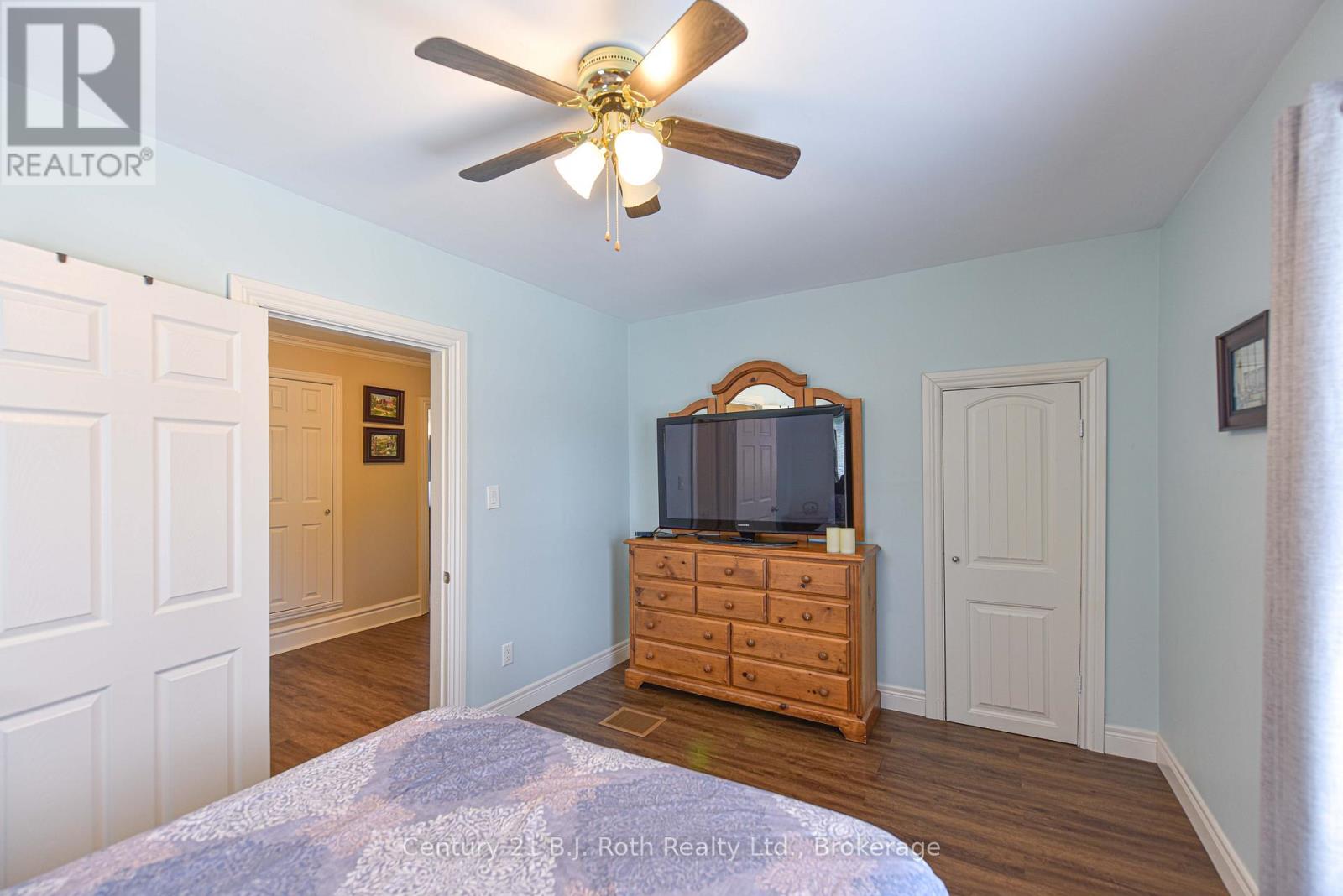 33 Sussex Street S, Kawartha Lakes, Ontario  K9V 3E7 - Photo 32 - X12187694