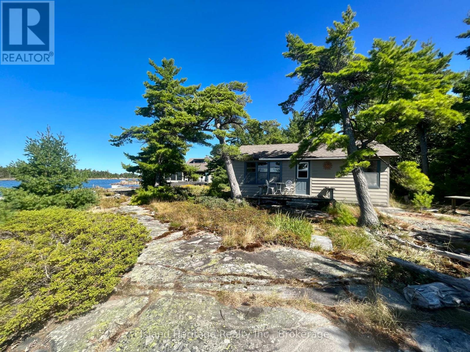 D-44 Wallbridge Island, Parry Sound Remote Area, Ontario  P0G 1K0 - Photo 25 - X12187700