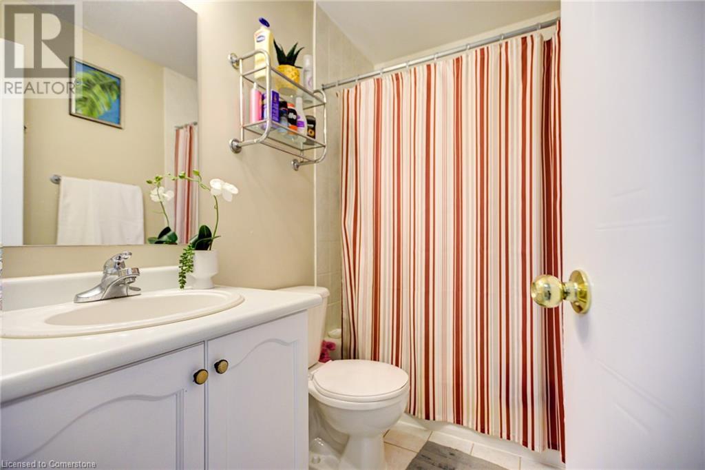 24 Spraggins Lane Unit# 12, Ajax, Ontario  L1T 4H2 - Photo 17 - 40736047