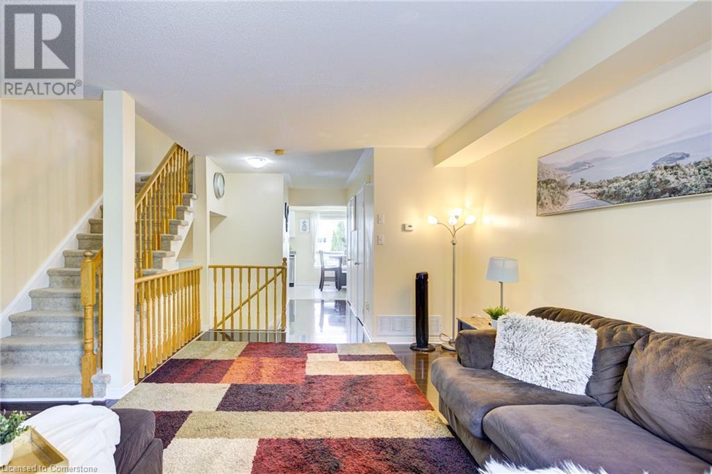 24 Spraggins Lane Unit# 12, Ajax, Ontario  L1T 4H2 - Photo 8 - 40736047