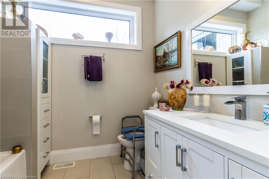 111 Grand Ridge Drive, Cambridge, Ontario  N1S 5B3 - Photo 13 - 40732353