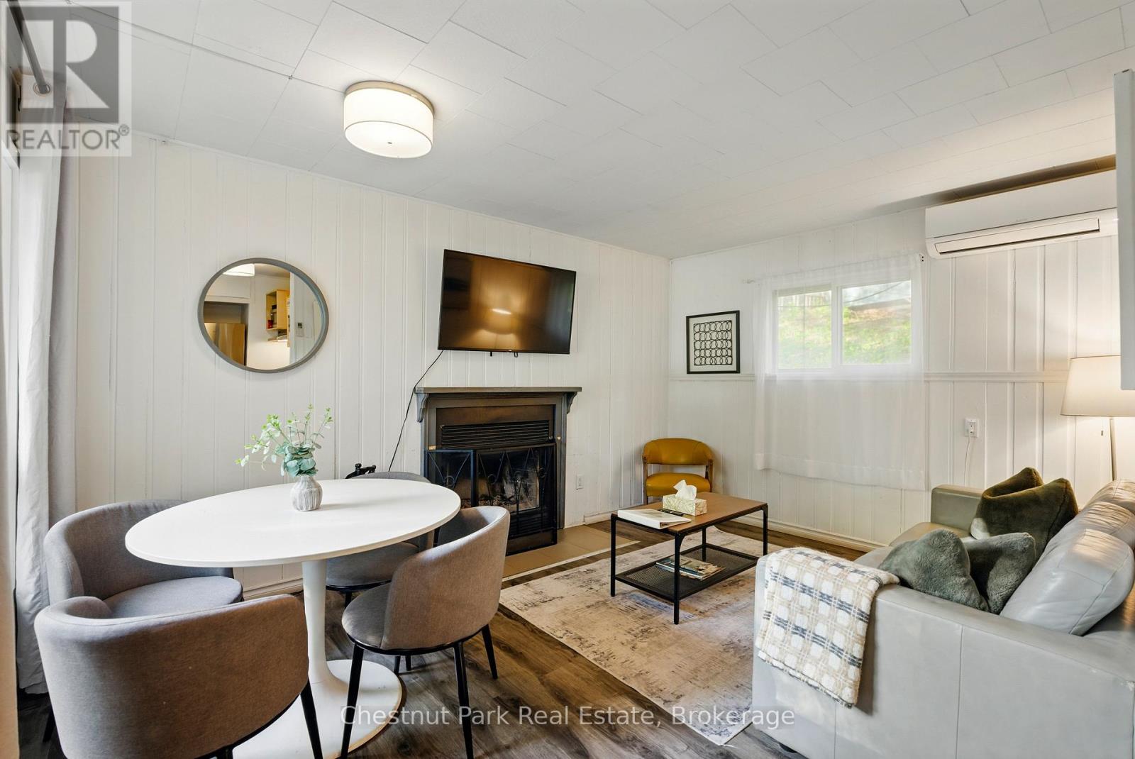 1091 Dwight Beach Road, Lake Of Bays, Ontario  P0A 1H0 - Photo 30 - X12187940