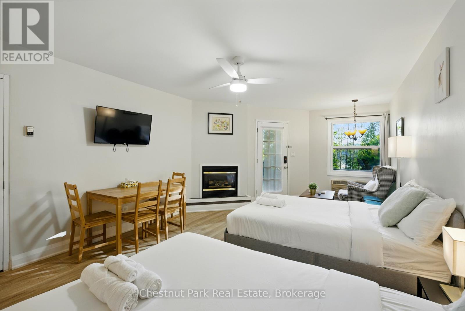 1091 Dwight Beach Road, Lake Of Bays, Ontario  P0A 1H0 - Photo 40 - X12187940