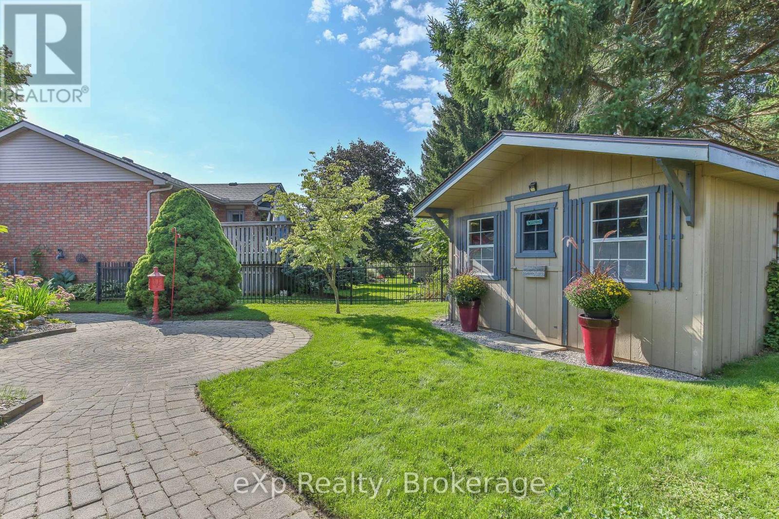52 Tanager Drive, Tillsonburg, Ontario  N4G 5J6 - Photo 38 - X12188080