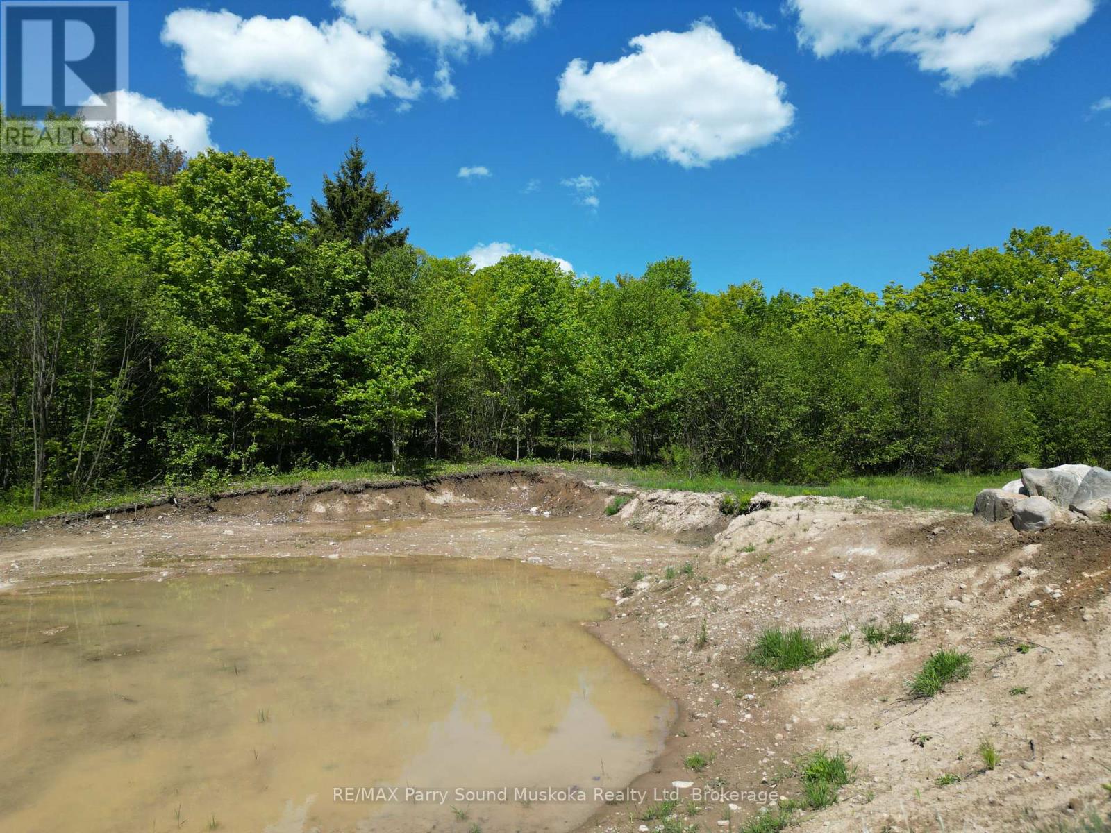 791 Clear Lake Road, Parry Sound Remote Area, Ontario  P0H 1A0 - Photo 15 - X12188085