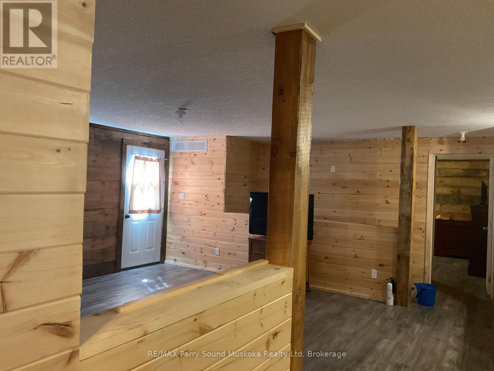 791 Clear Lake Road, Parry Sound Remote Area, Ontario  P0H 1A0 - Photo 17 - X12188085