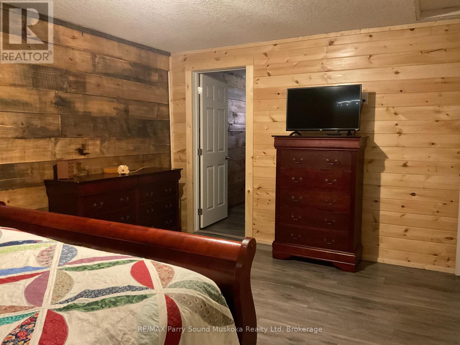 791 Clear Lake Road, Parry Sound Remote Area, Ontario  P0H 1A0 - Photo 21 - X12188085