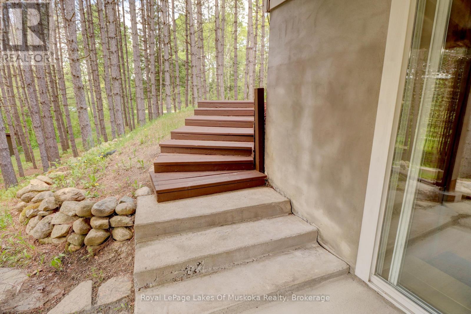 226 Owl Lake Road, Armour, Ontario  P0A 1L0 - Photo 34 - X12188122